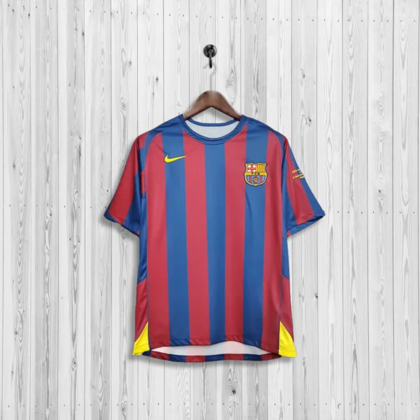 Retro Jersey - FC Barcelona 2005/06