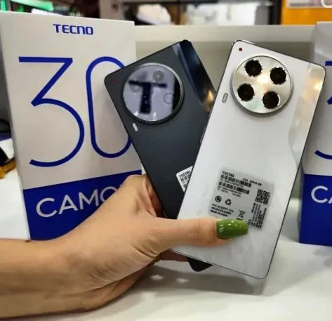 Tecno Camon 30